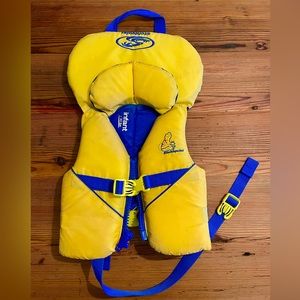 Stohlquist Toddler Life Jacket Coast Guard Approved Life Vest for Infants